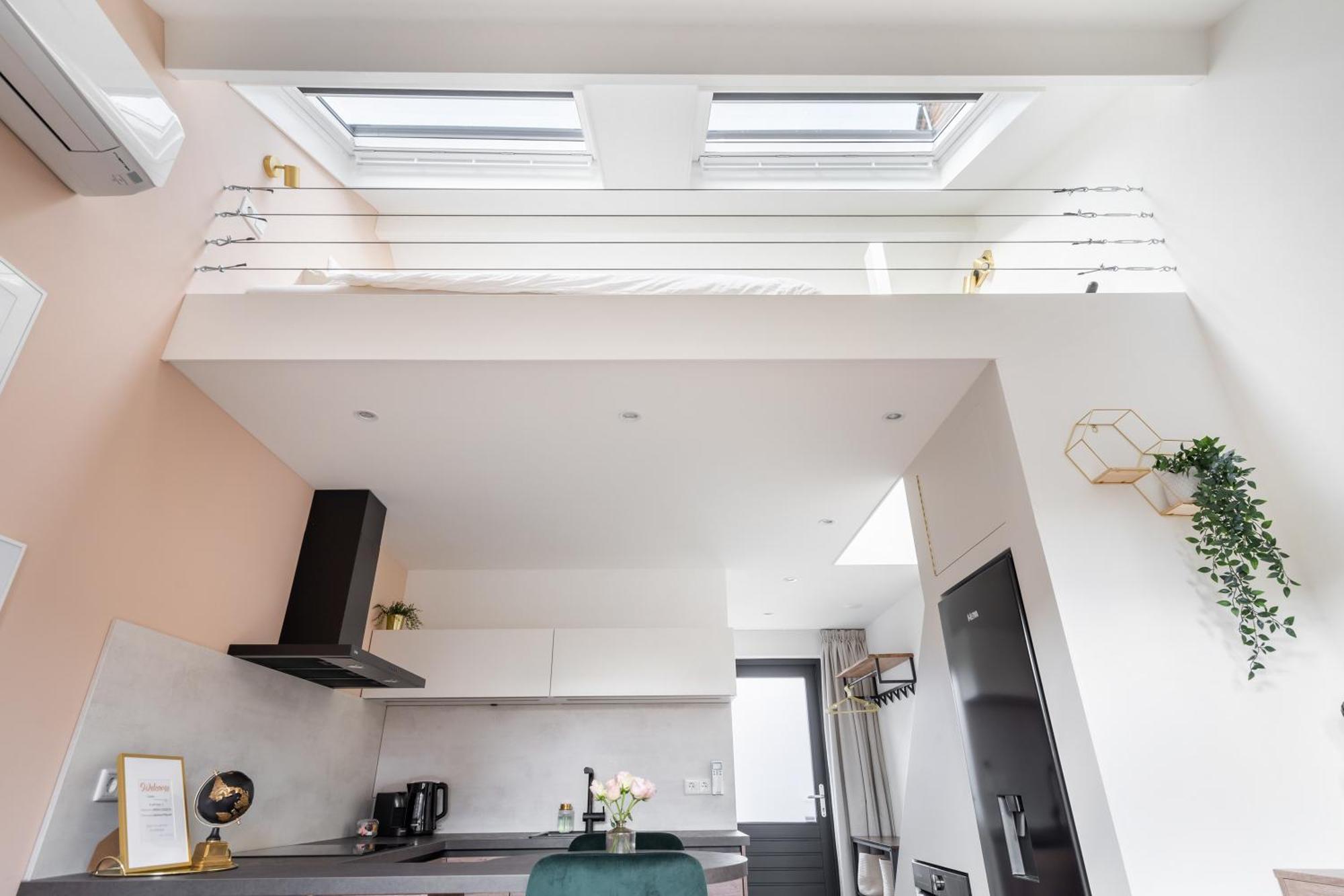Luxury Fully Equipped Studio - Centrally Located Apartment Huizen Exterior foto