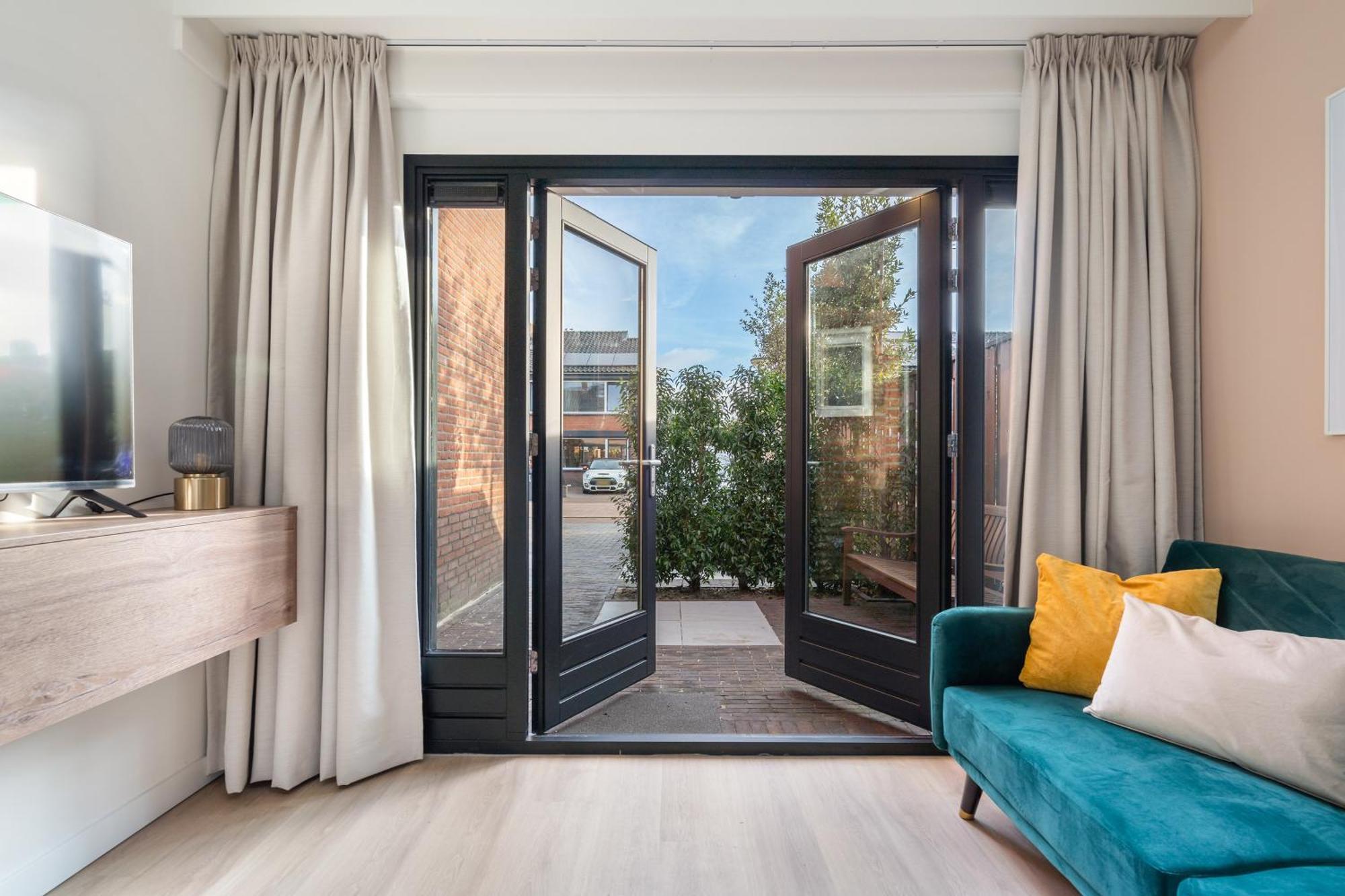 Luxury Fully Equipped Studio - Centrally Located Apartment Huizen Exterior foto